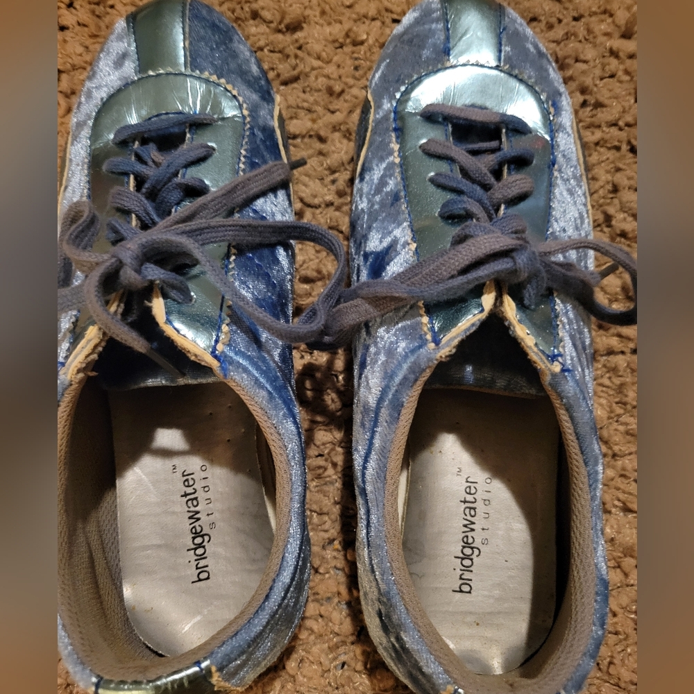 WOMENS VINTAGE BRIDGEWATER STUDIO VELVET SHOES BABY BLUE SIZE 6.5 - Picture 8 of 11